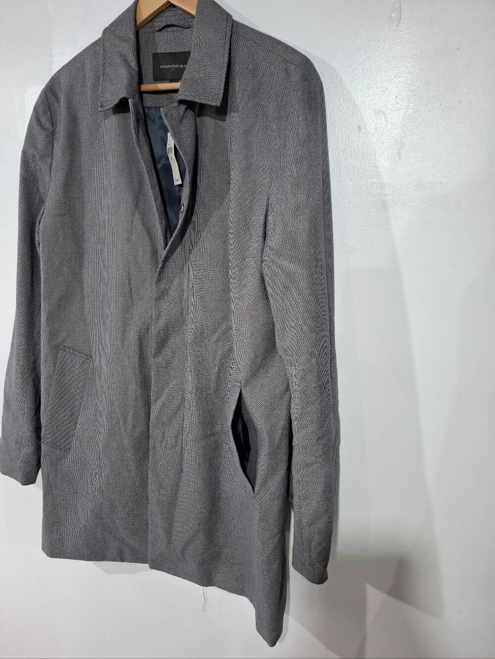 Banana Republic Men's Charcoal Gray Micro-Check Trench Coat Long Cotton Sz M